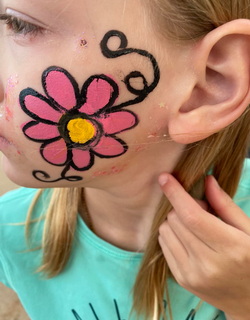 glitter tatoos
