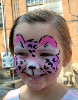 face painting Laurel