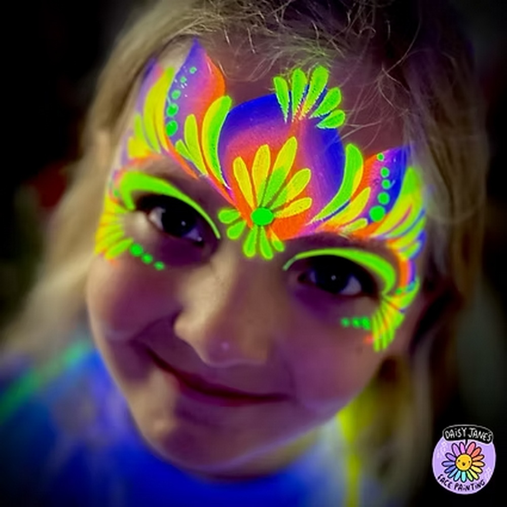 glow party